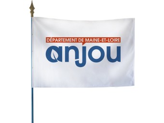 Drapeau des départements français sur hampe