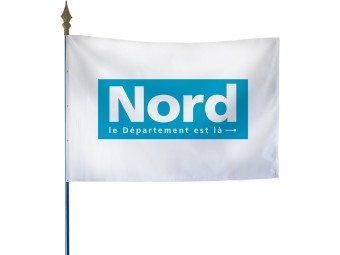 Drapeau des départements français sur hampe