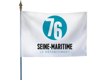 Drapeau des départements français sur hampe