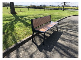 Banc public Square stratifié compact