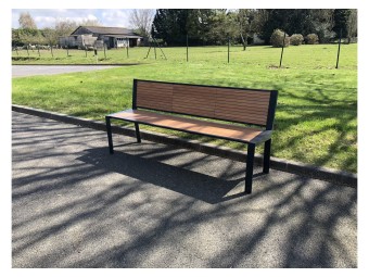 Banc public Square stratifié compact