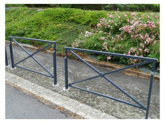 Barrière de ville Croix de Saint André