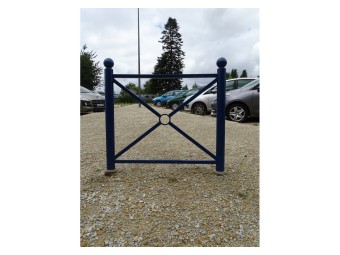 Barrière de ville Chartrons tête boule