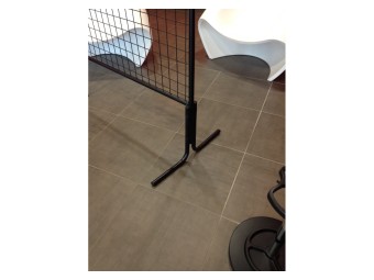 Pied grille d'exposition noir 9005