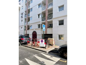 Barrière chantier en acier rouge et blanc - vendu par 5